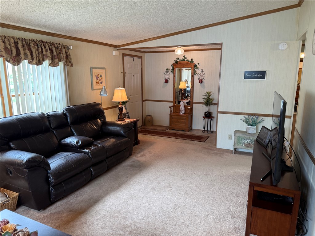 35 Hidden Meadows Drive Bergen, NY 14416 - Photo 16 of 32