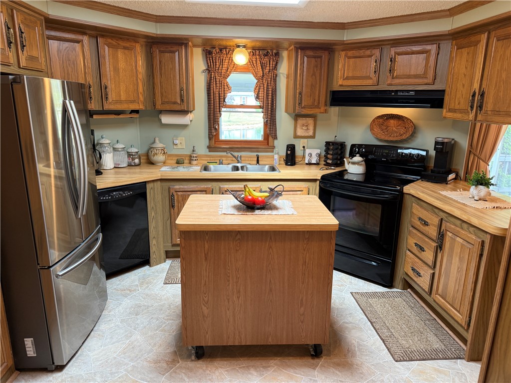 35 Hidden Meadows Drive Bergen, NY 14416 - Photo 19 of 32