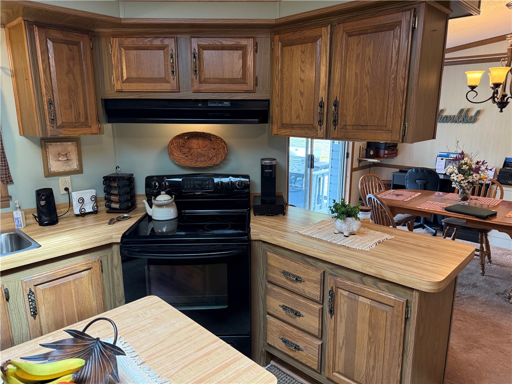 35 Hidden Meadows Drive Bergen, NY 14416 - Photo 4 of 32