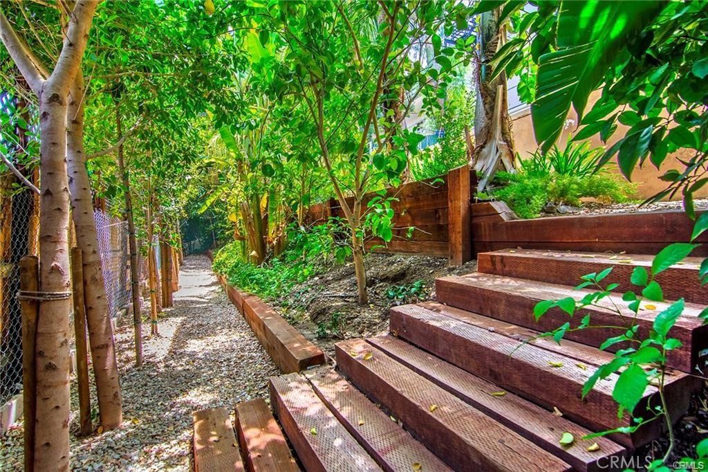 5084 Campo Road Los Angeles, CA 91364 - Photo 25 of 29