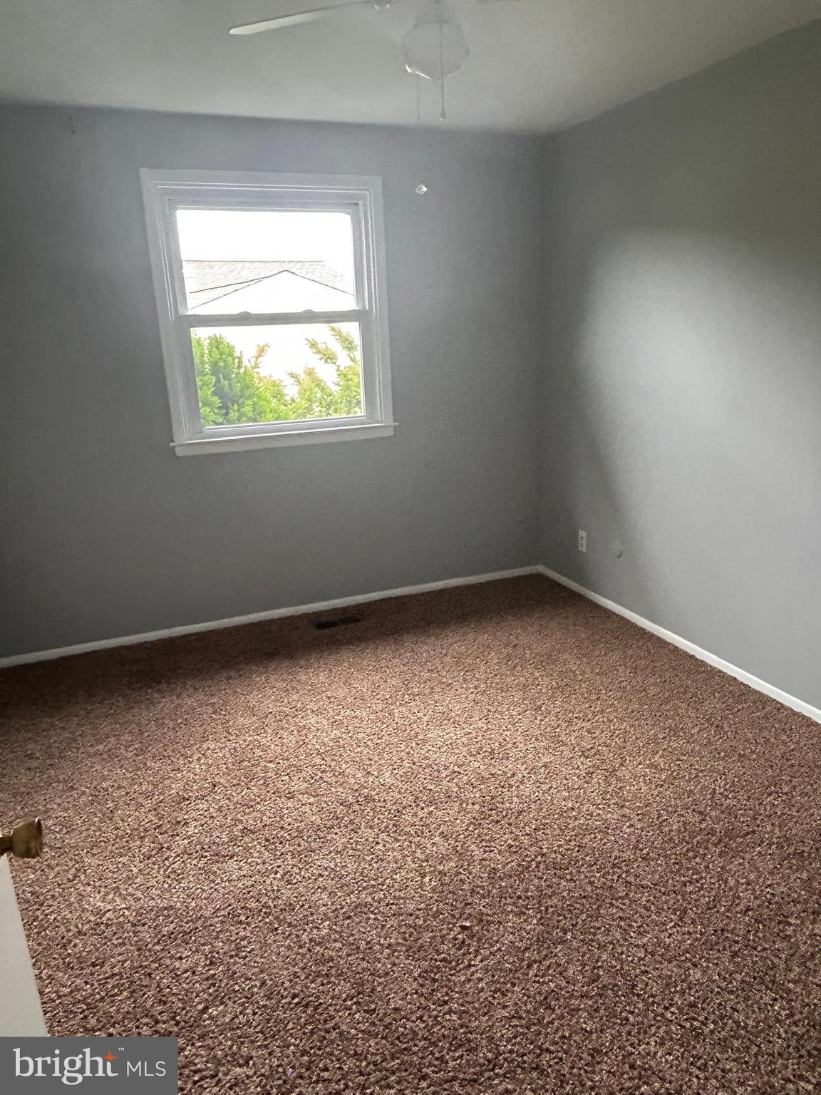 11991 Lockart Road Philadelphia, PA 19116 - Photo 11 of 22 Gallery Image 11