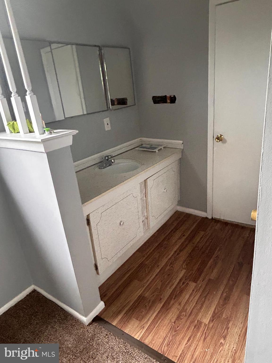 11991 Lockart Road Philadelphia, PA 19116 - Photo 12 of 22 Gallery Image 12