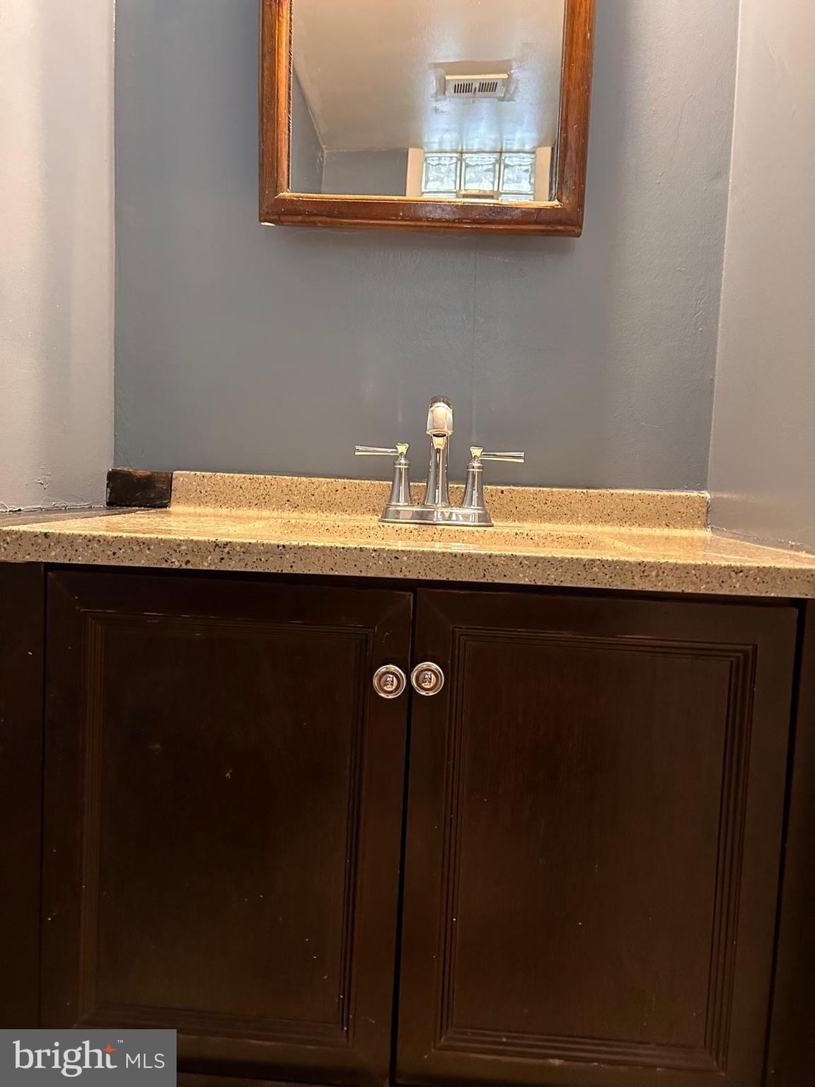 11991 Lockart Road Philadelphia, PA 19116 - Photo 15 of 22 Gallery Image 15