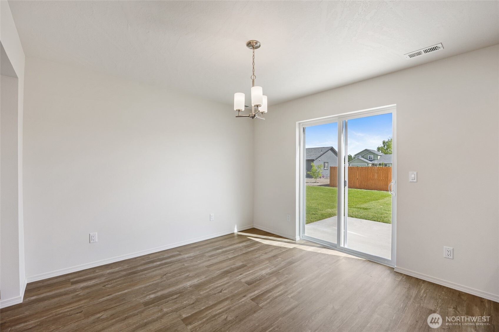 208 Rattray Drive Mattawa, WA 99349 - Photo 17 of 40