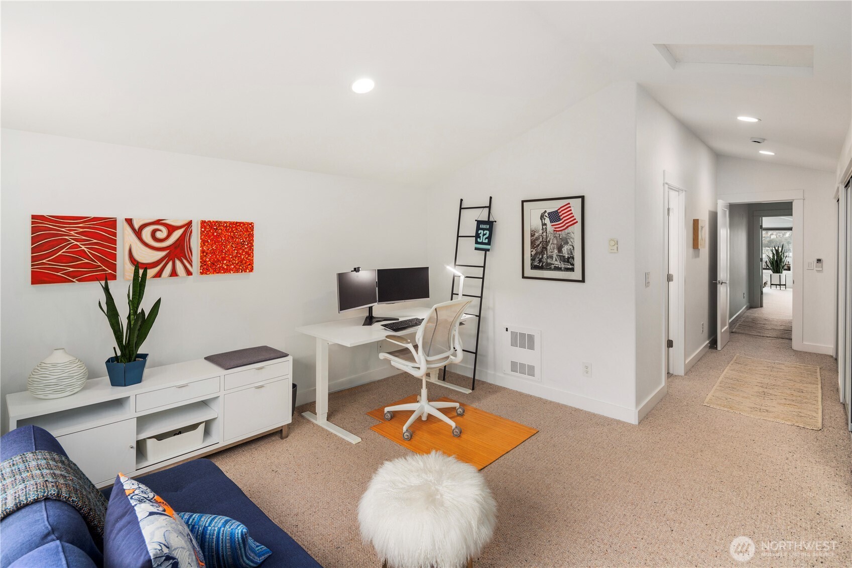 2024 Broadway East Seattle, WA 98102 - Photo 26 of 40