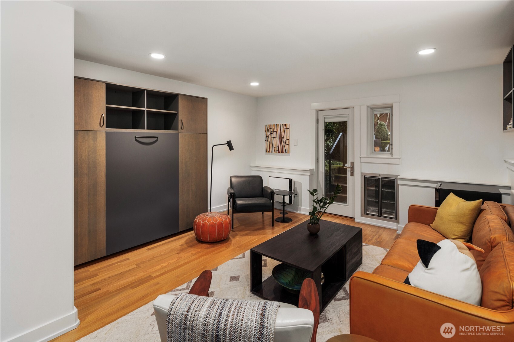 2024 Broadway East Seattle, WA 98102 - Photo 29 of 40