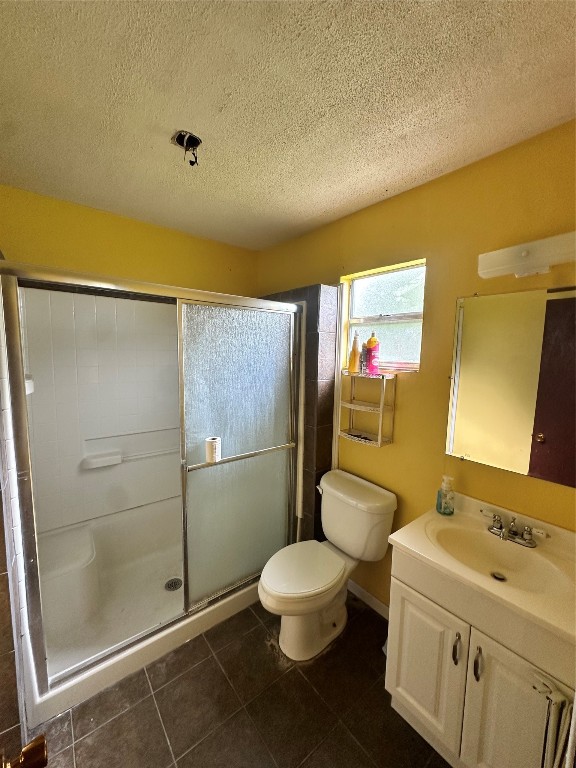 2221 South Front Street Angleton, TX 77515 - Photo 7 of 26