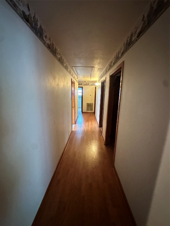 2221 South Front Street Angleton, TX 77515 - Photo 10 of 26 a view of a hallway