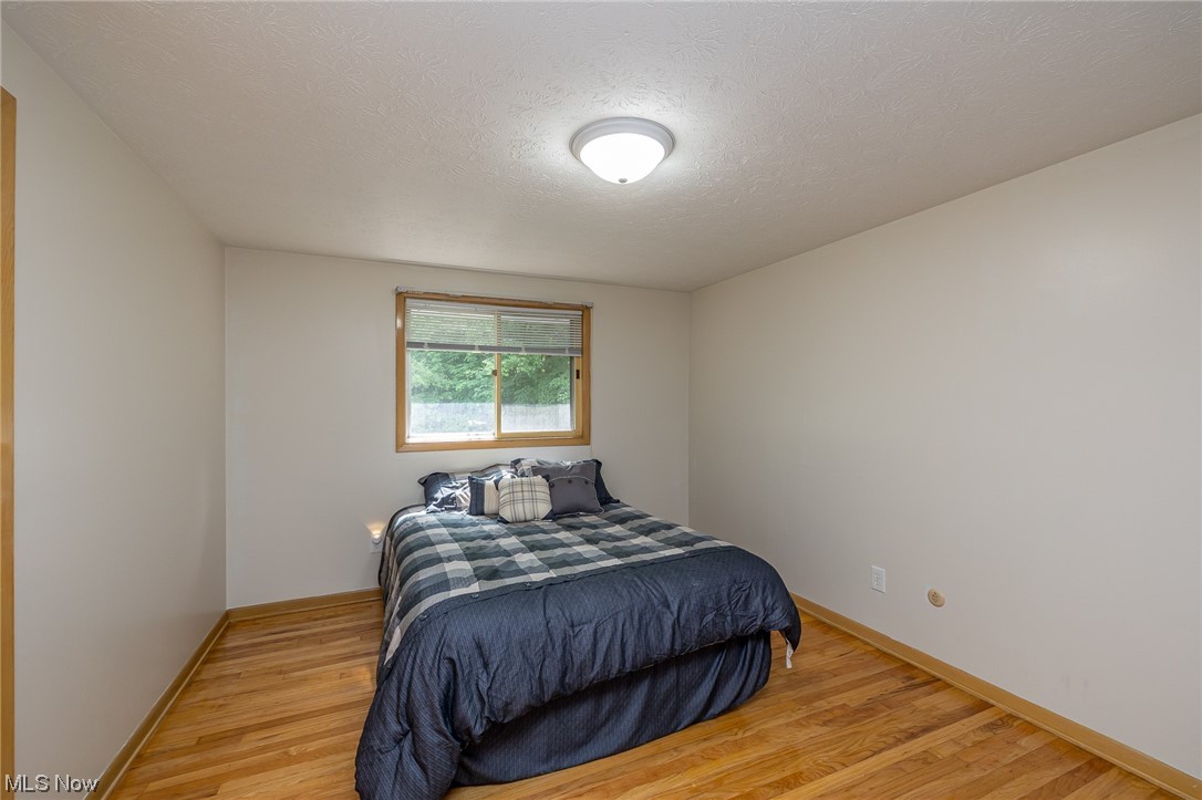 7359 Ames Road Cleveland, OH 44129 - Photo 17 of 29 Bedroom #2