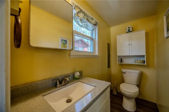 $329,900 | 31966 Athens Road, Stover, MO 65078