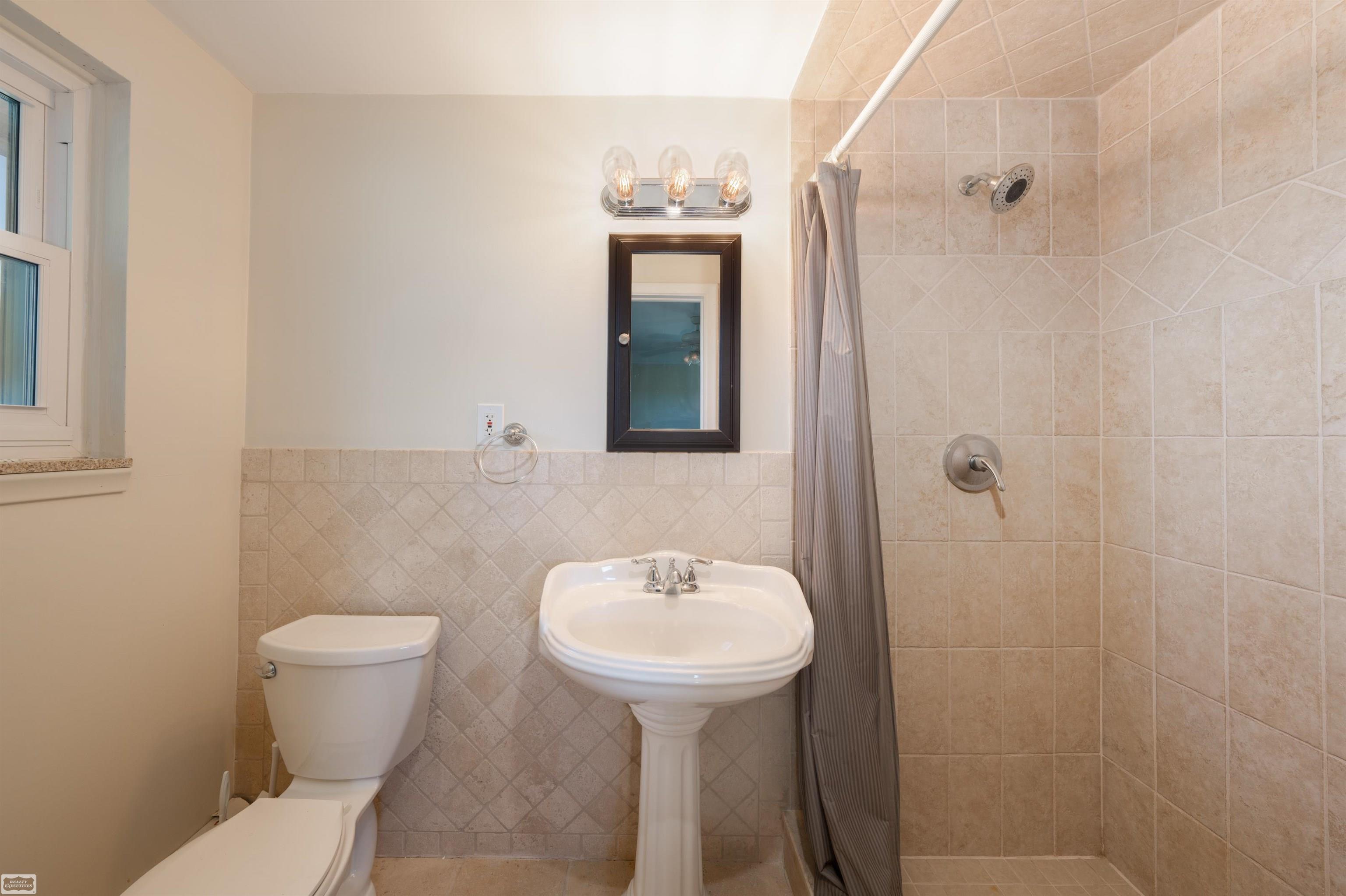 22950 30 Mile Road Ray, MI 48096 - Photo 20 of 59