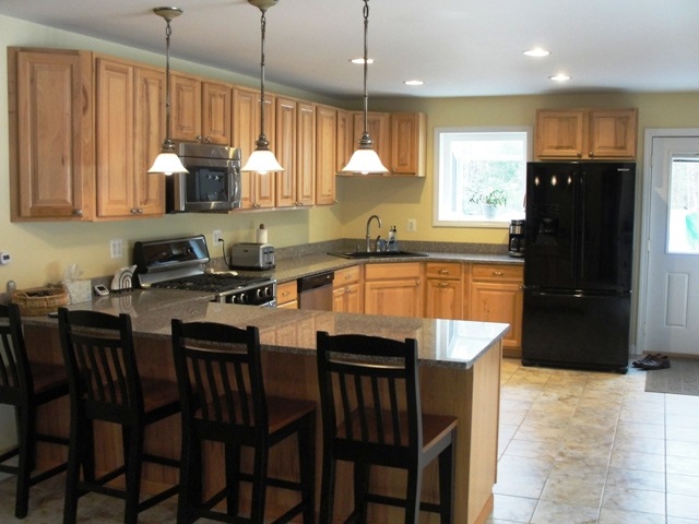 734 Hill Road Franklin, NH 03235 - Photo 3 of 35