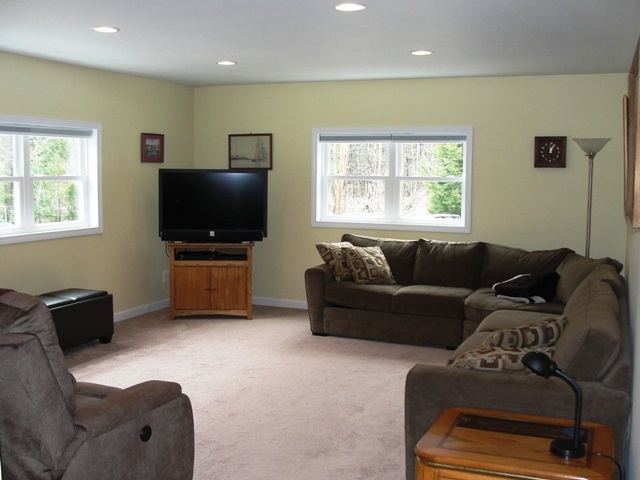 734 Hill Road Franklin, NH 03235 - Photo 9 of 35