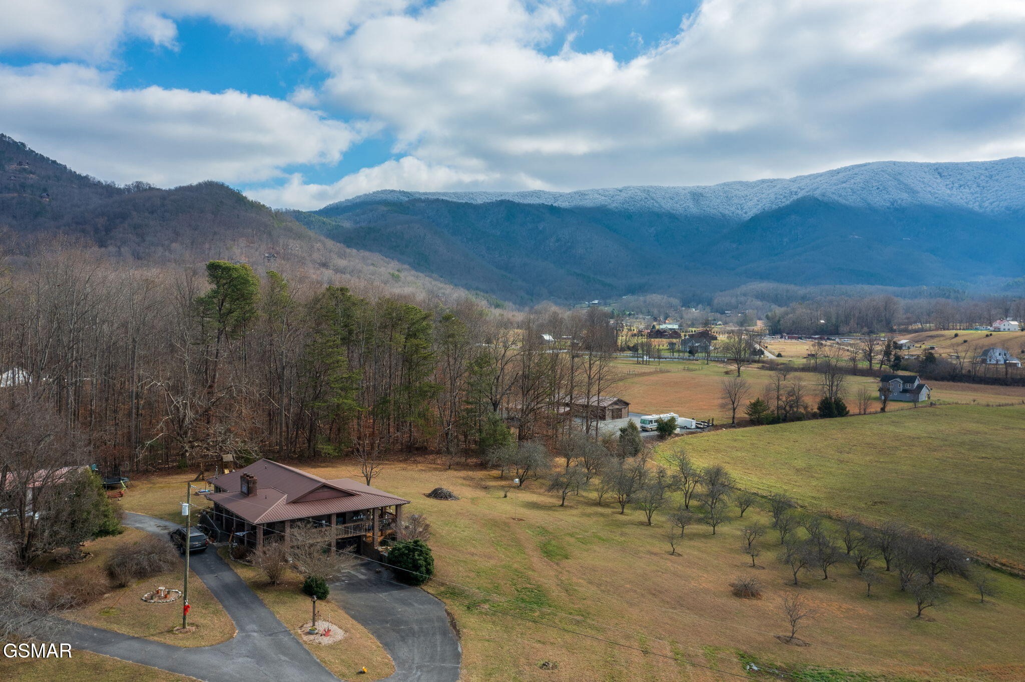 3563 Ownby Road Sevierville, TN 37862 - Photo 2 of 31 Gallery Image 2