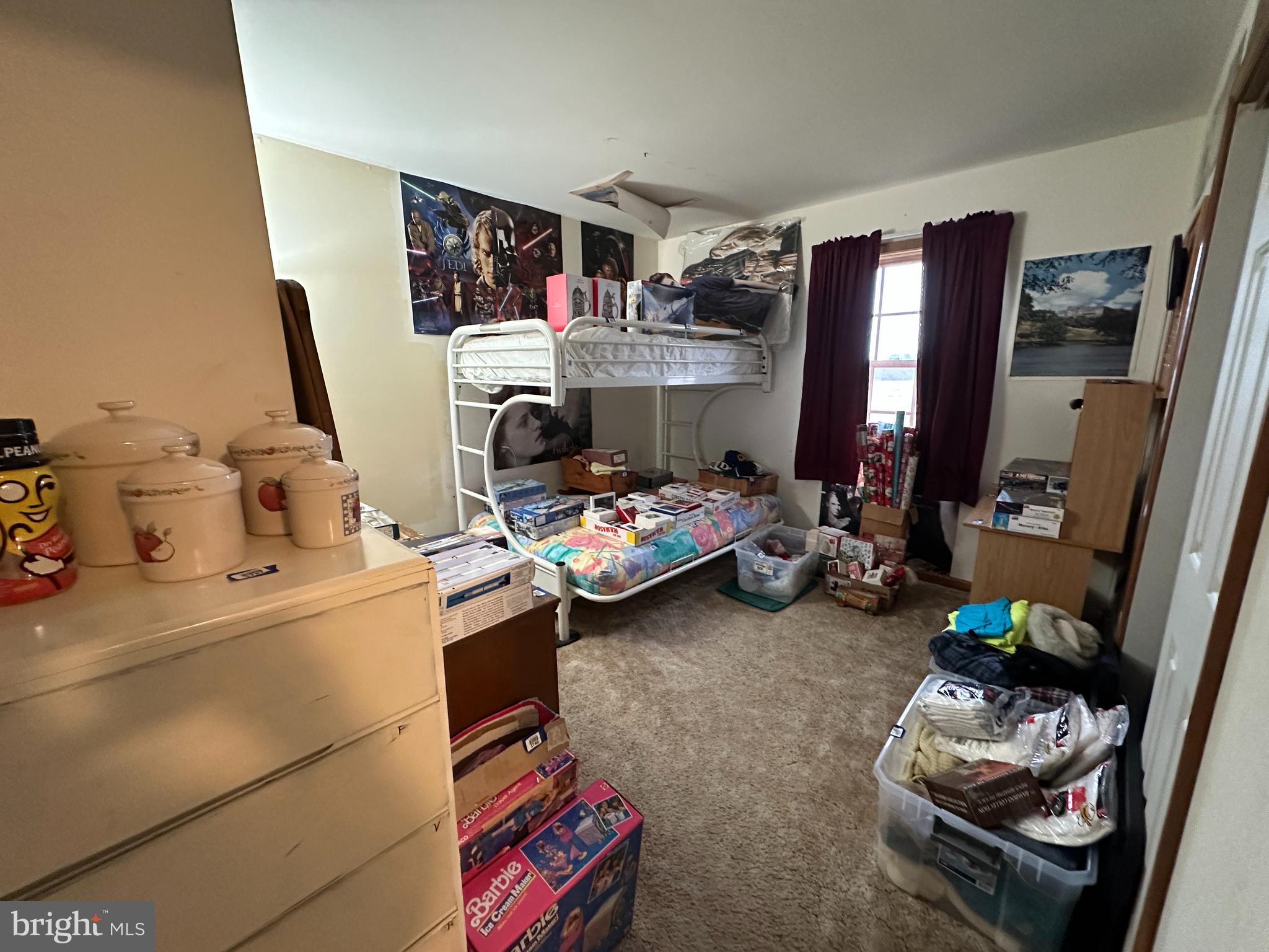 12103 Itnyre Road Smithsburg, MD 21783 - Photo 56 of 84 a room with furniture a flat screen tv and a fireplace