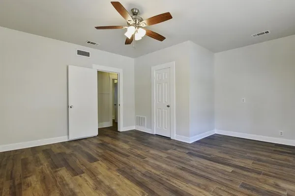 $215,000 | 1115 South Rusk Avenue, Denison, TX 75020