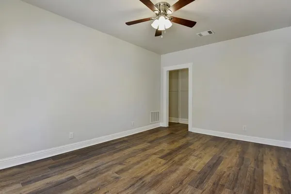 $215,000 | 1115 South Rusk Avenue, Denison, TX 75020