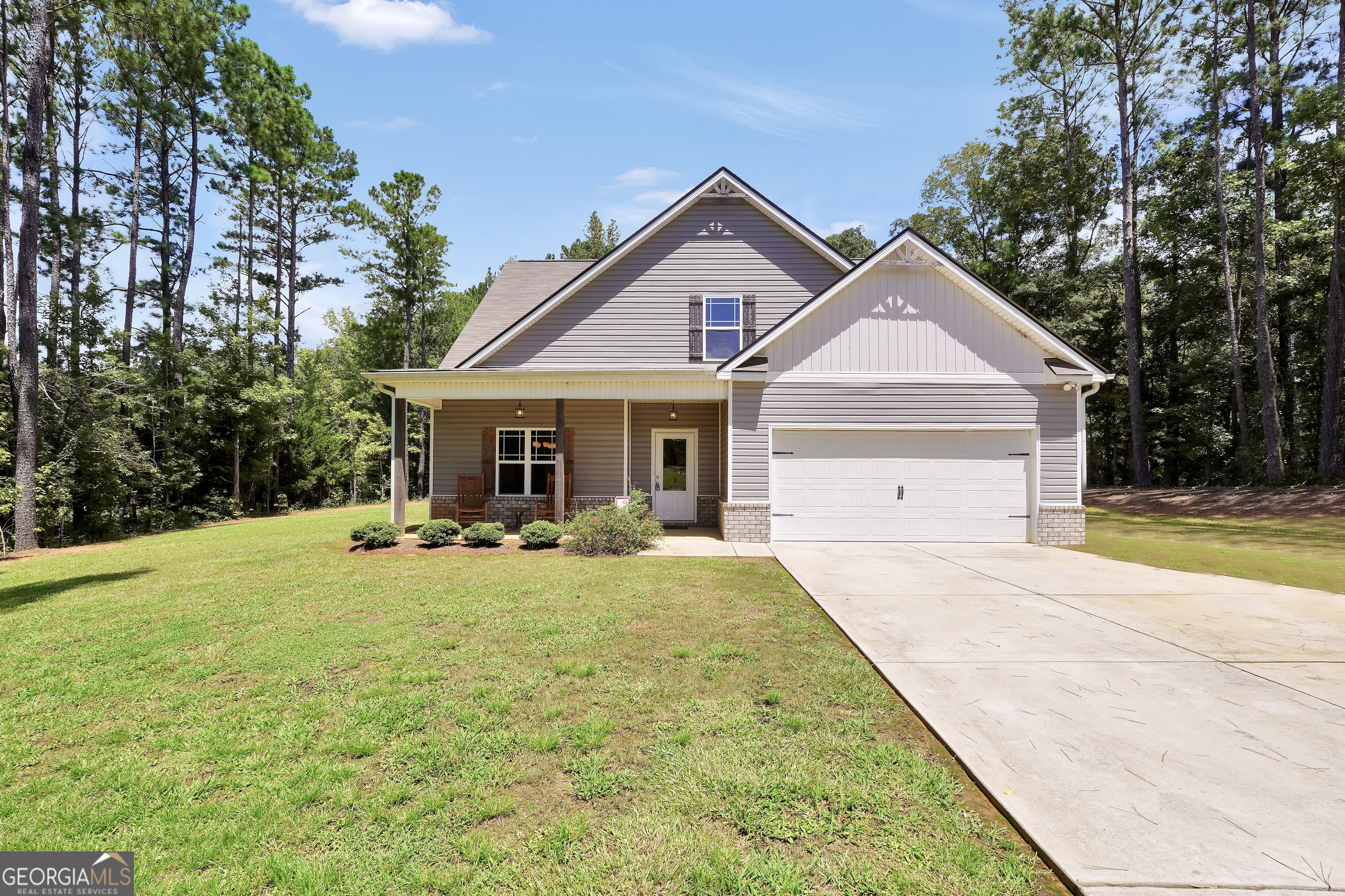 1009 Bush Road Barnesville, GA 30204 - Photo 1 of 1 Gallery Image 1