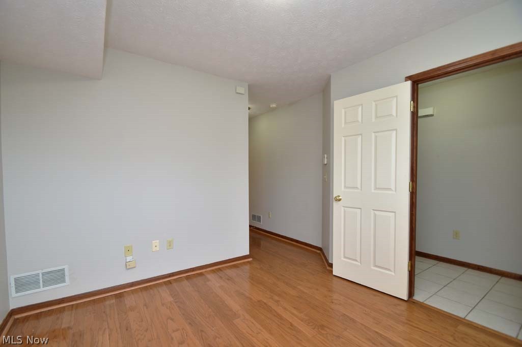 2188 Noble Road Cleveland Heights, OH 44112 - Photo 25 of 35
