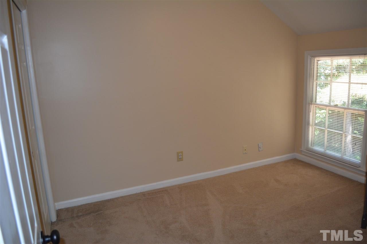 1713 Netherfield Lane Raleigh, NC 27610 - Photo 15 of 25 Gallery Image 15