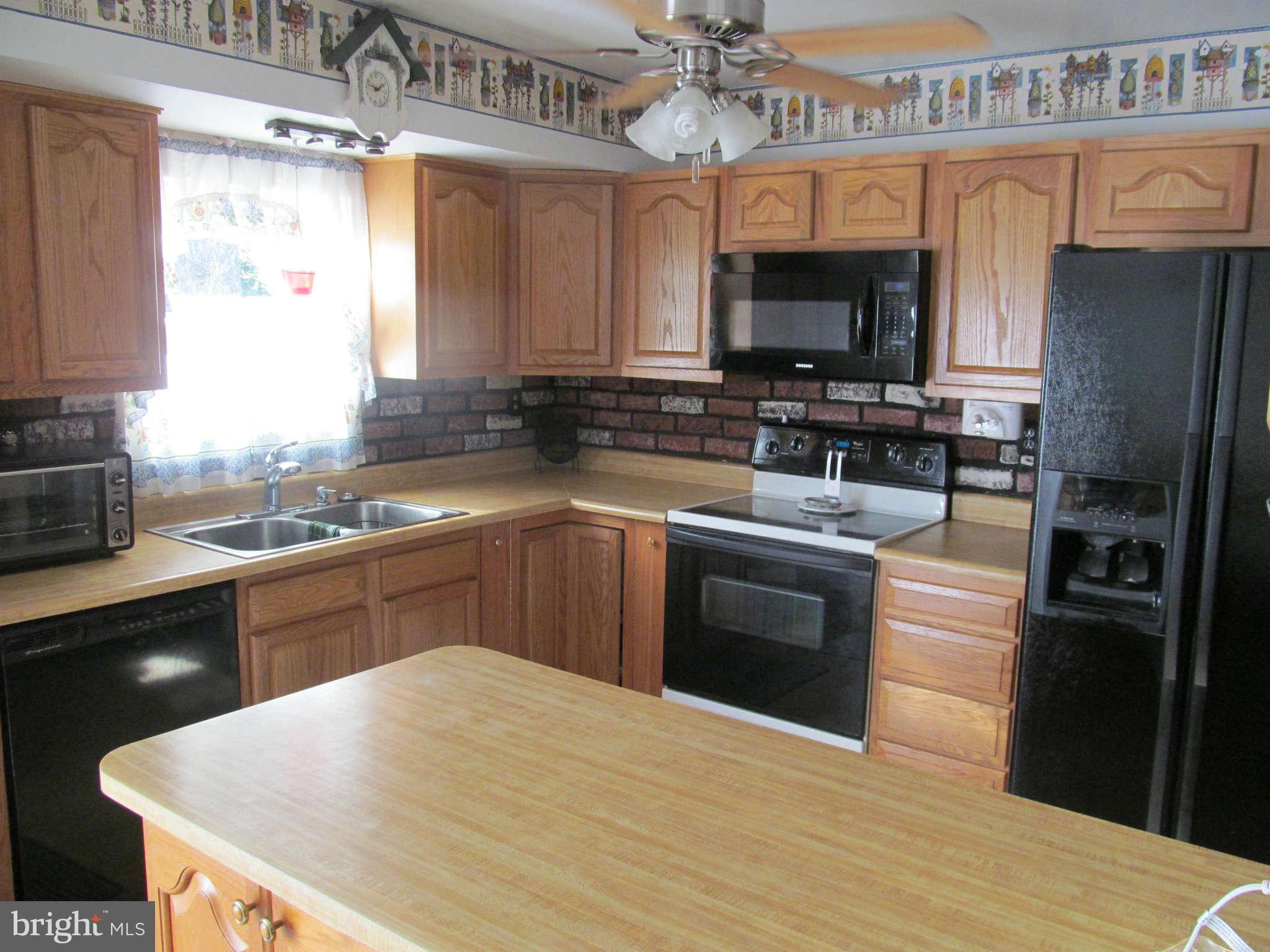 718 McCann Road Severna Park, MD 21146 - Photo 11 of 30 Kitchen