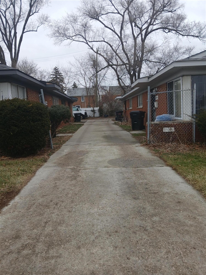 12944 Southfield Road Detroit, MI 48223 - Photo 3 of 3 Gallery Image 3