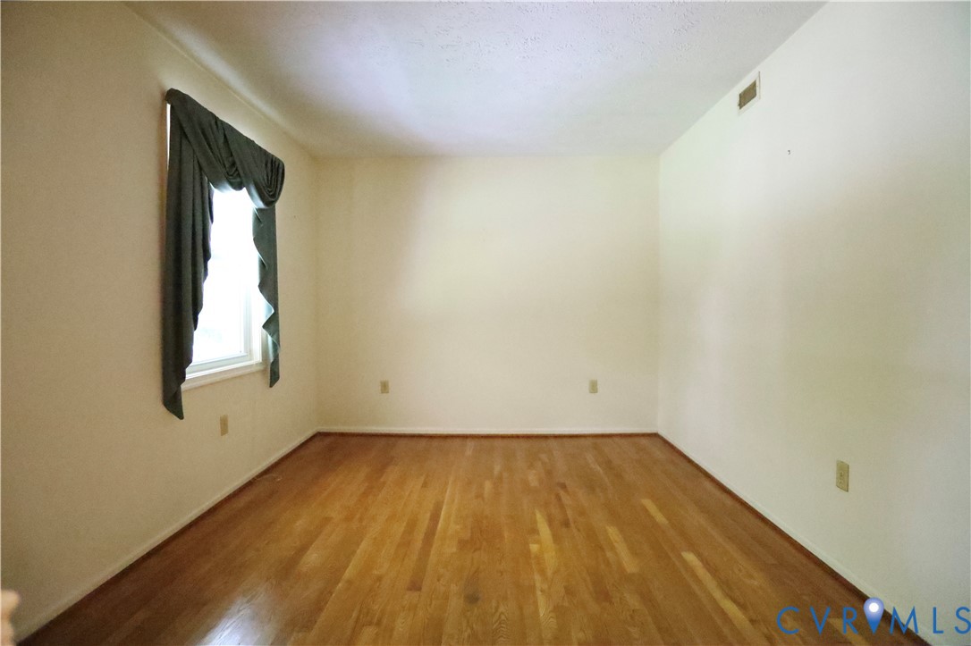 18105 Wards Creek Road Disputanta, VA 23842 - Photo 11 of 53 Gallery Image 11