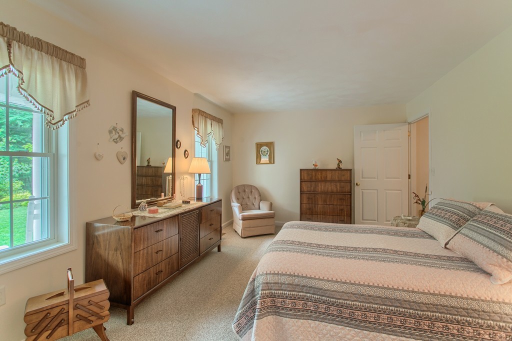 8 Hostler Road Chelmsford, MA 01824 - Photo 26 of 30 Gallery Image 26