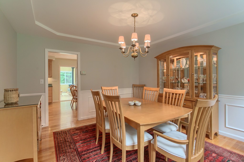 8 Hostler Road Chelmsford, MA 01824 - Photo 4 of 30 Gallery Image 4