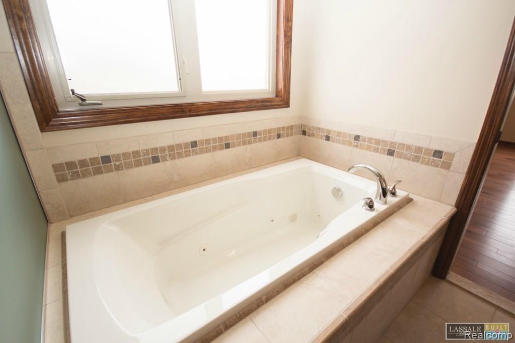 17260 34 Mile Road Armada, MI 48005 - Photo 58 of 73 58 34 Mile Rd Offsite Gia Mstr Bath Jacuzzi.jpg