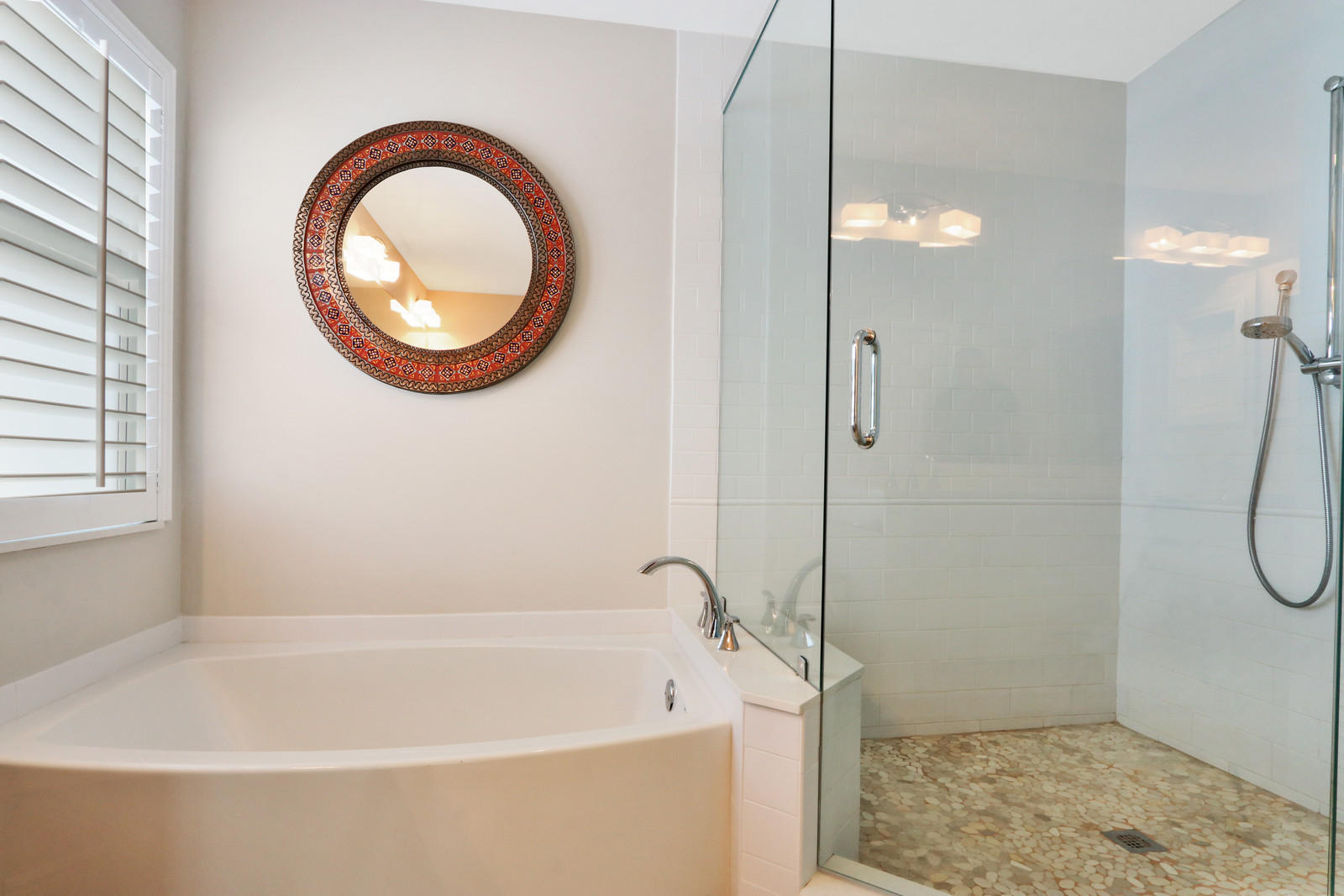 1310 Crown Point Wellington, FL 33414 - Photo 5 of 10 master bathroom