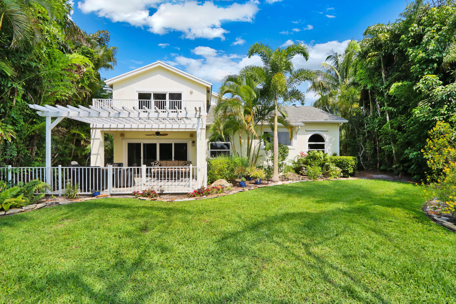 1310 Crown Point Wellington, FL 33414 - Photo 10 of 10 42_Image_34_mls