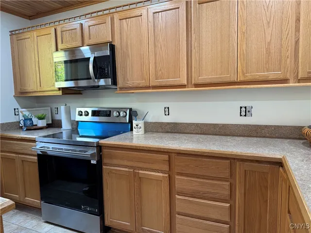 $359,900 | 8750 North Main Street, Le Ray, NY 13637