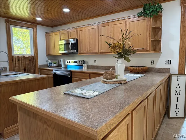 $359,900 | 8750 North Main Street, Le Ray, NY 13637