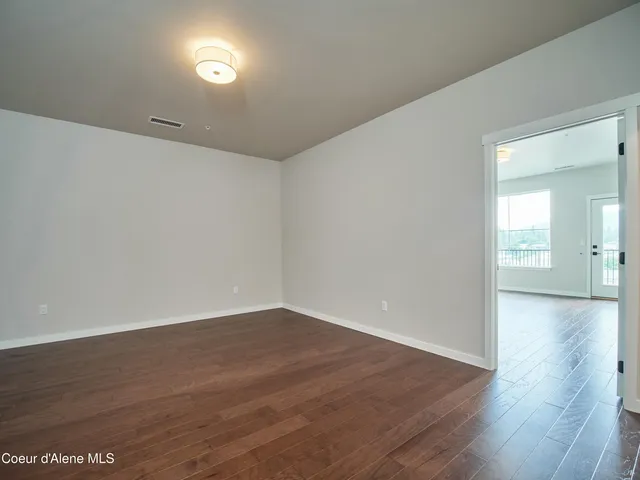 $685,000 | 953 East RR Avenue, Post Falls, ID 83854