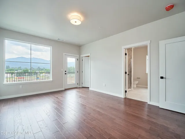 $685,000 | 953 East RR Avenue, Post Falls, ID 83854