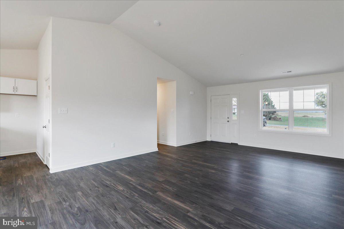 12706 Spickler Road Clear Spring, MD 21722 - Photo 13 of 55 Living Room