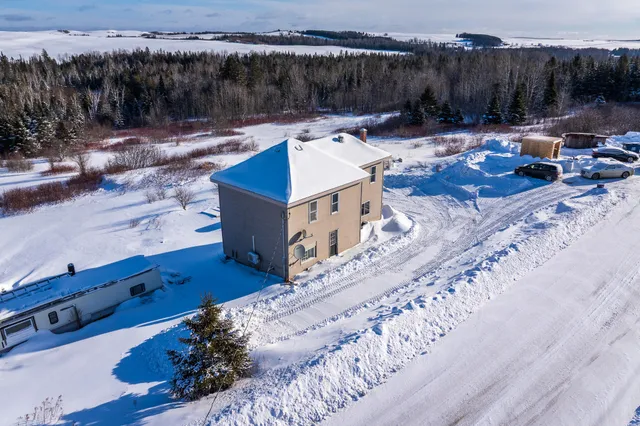 $210,000 | 100 Morneault Road, St. Agatha, ME 04772
