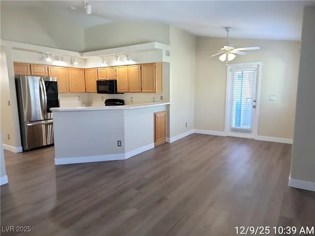 $1,462 | 383 Manti Place, Henderson, NV 89014