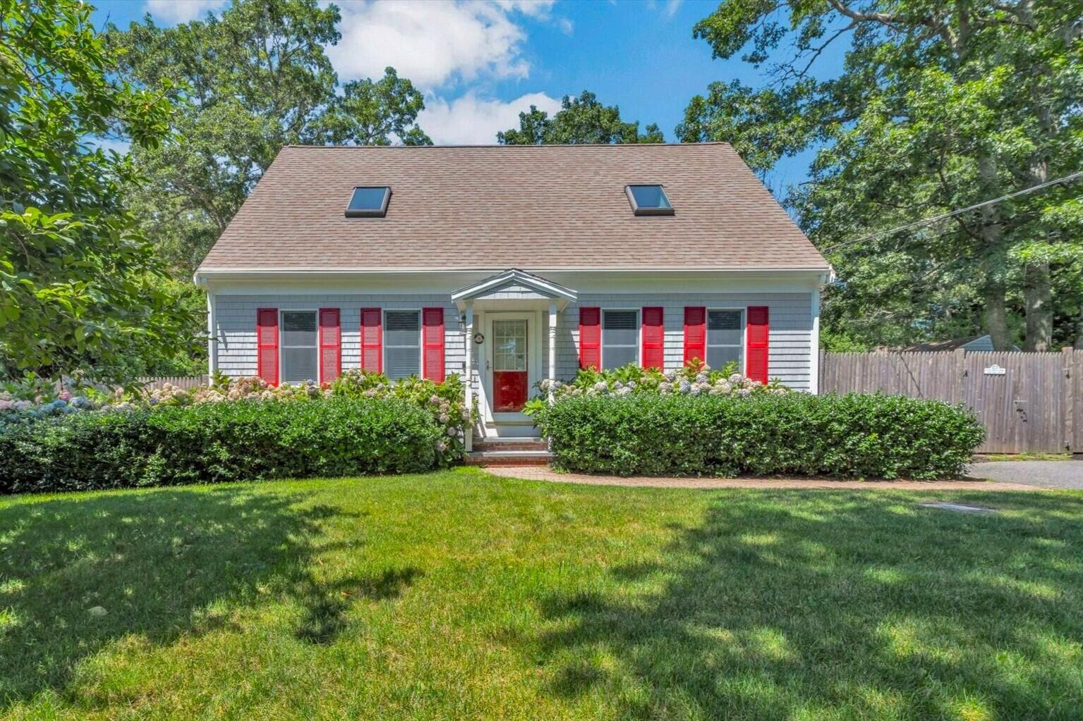 9 Elaine Road Hyannis, MA 02601 - Photo 2 of 55 01-IMGP1465