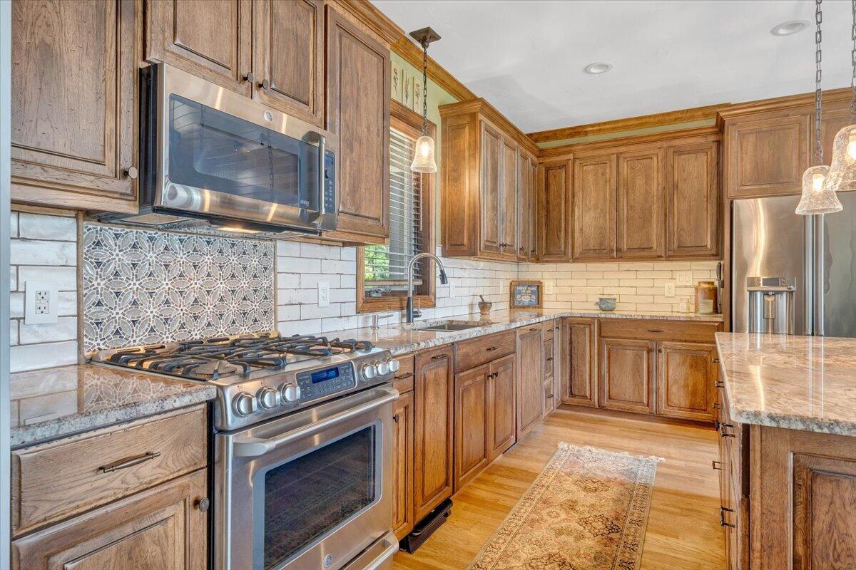 890 Blain Road Buchanan, VA 24066 - Photo 25 of 89 25-MIB03943
