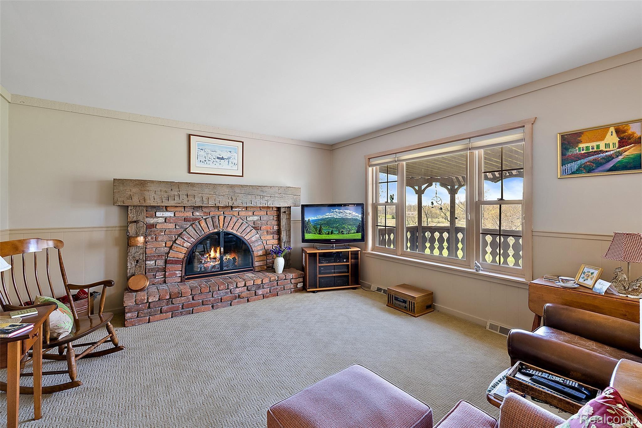 2656 Lake George Road Oakland, MI 48363 - Photo 21 of 64 2656 Lake George-46.jpg