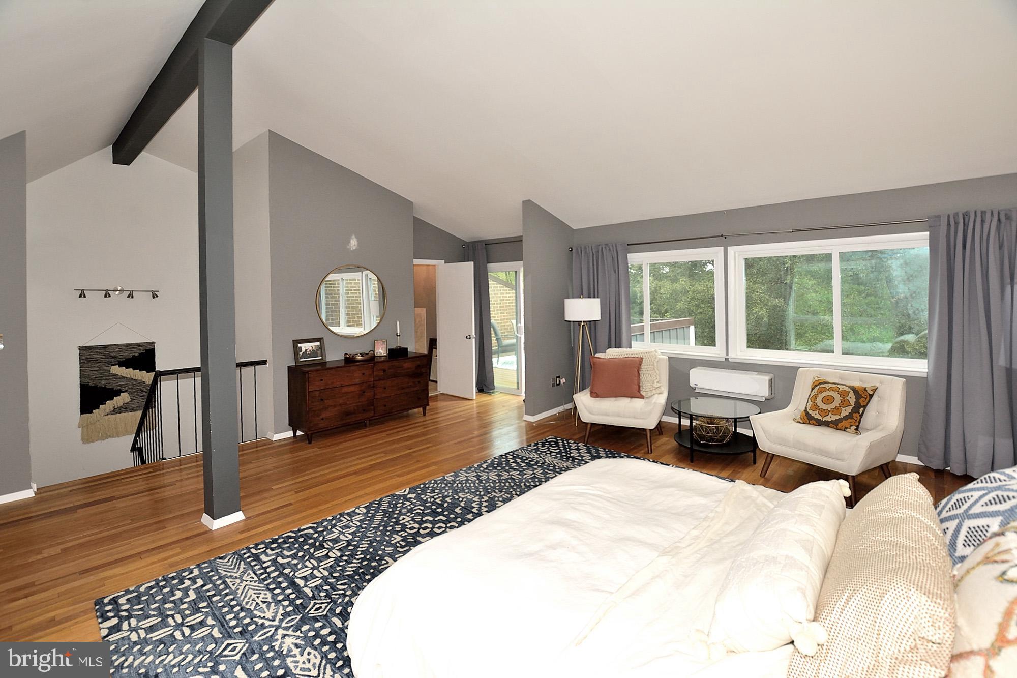 11518 Links Drive Reston, VA 20190 - Photo 18 of 30 Bedroom (Master)