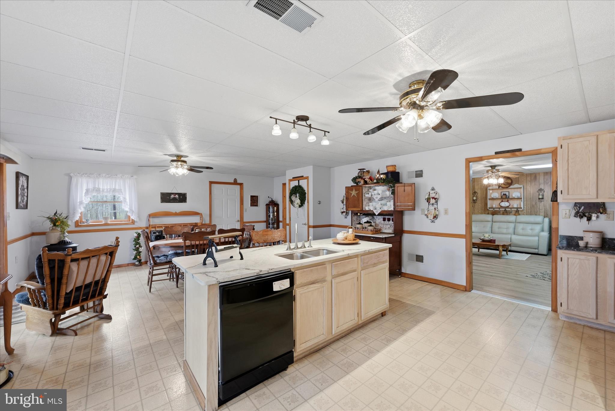 154 Spook Hollow Road Berkeley Springs, WV 25411 - Photo 13 of 60 Kitchen