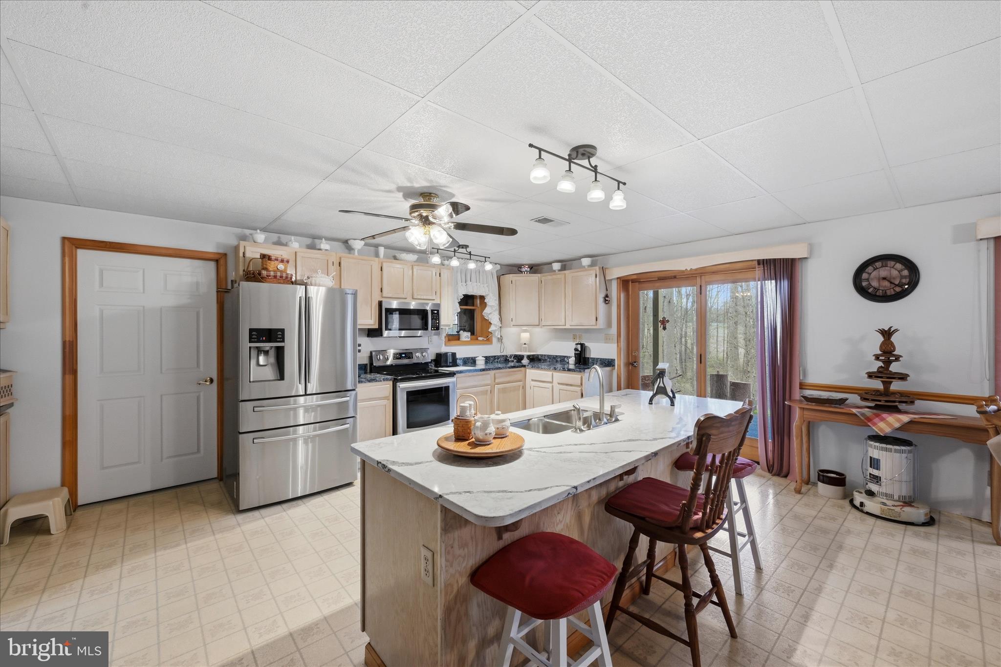 154 Spook Hollow Road Berkeley Springs, WV 25411 - Photo 10 of 60 Kitchen