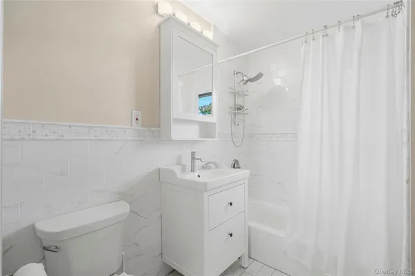 $11,000 | 10 Lundy Lane, Larchmont, NY 10538