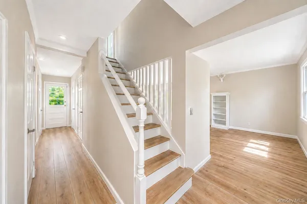 $11,000 | 10 Lundy Lane, Larchmont, NY 10538
