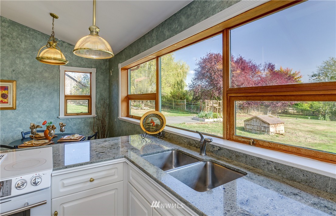 5026 Elder Road Ferndale, WA 98248 - Photo 10 of 25 Gallery Image 10