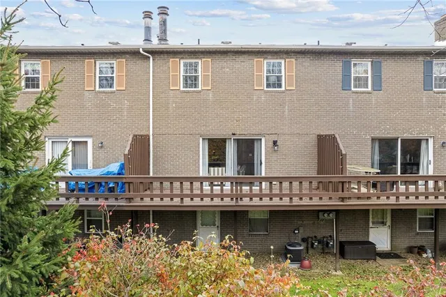 $275,000 | 1613 Harewood Square, Wexford, PA 15090