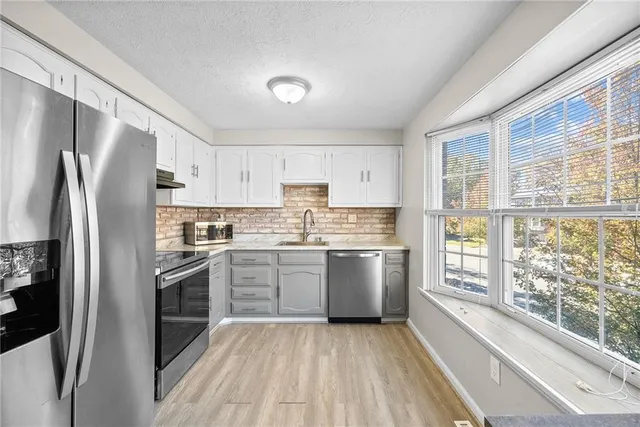 $275,000 | 1613 Harewood Square, Wexford, PA 15090